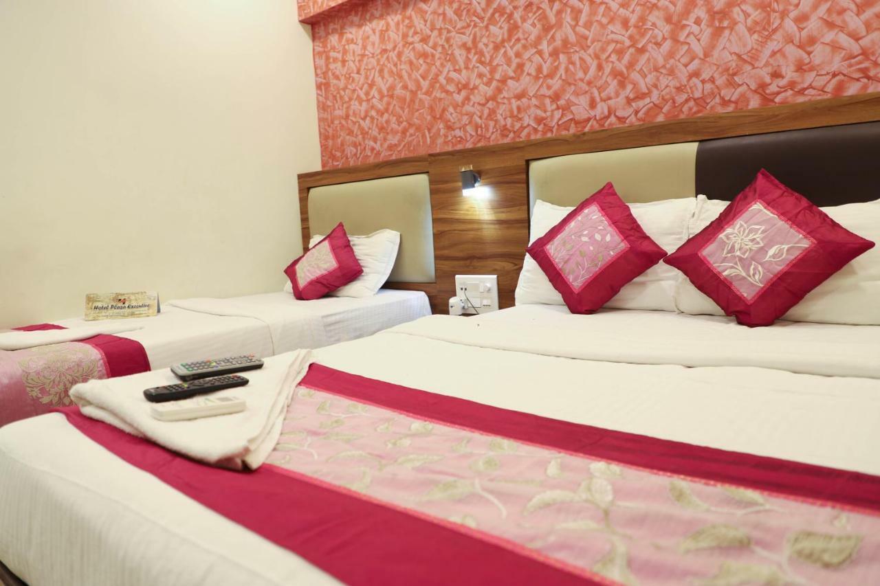 Hotel Plaza Executive - Near Bkc Bombaj Zewnętrze zdjęcie